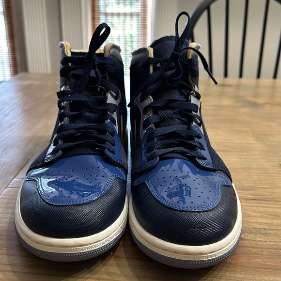 Ike Air Jordan 1 Mid Obsidian main image 6